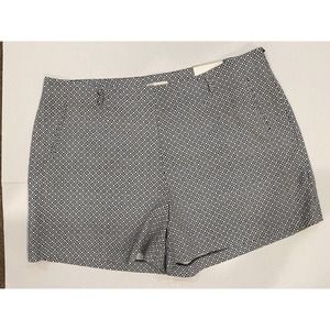 CATO Classic Womens SHORTS Sz 24W Black & White Stretch COMFORT BAND NWT!
